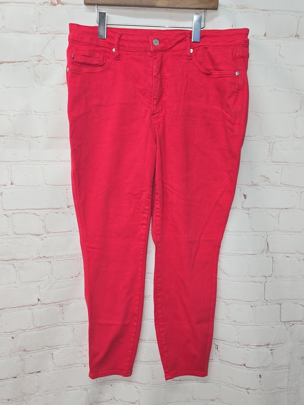 Judy Blue Bright Red Skinny Jeans Size 18W